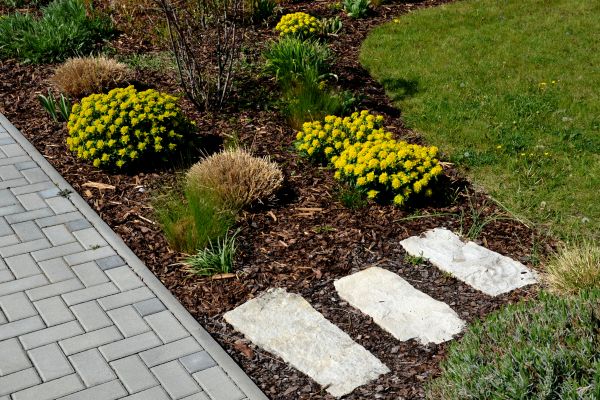 Garden Mulch Installation in Billings